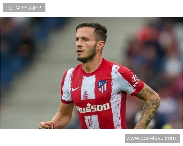 狼队官方宣布中场穆涅西租借加盟巴黎FC至本赛季结束的消息