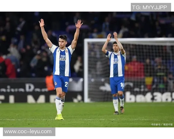 阿森西奥回应阿拉维斯球迷辱骂称赞比赛表现并收获三分